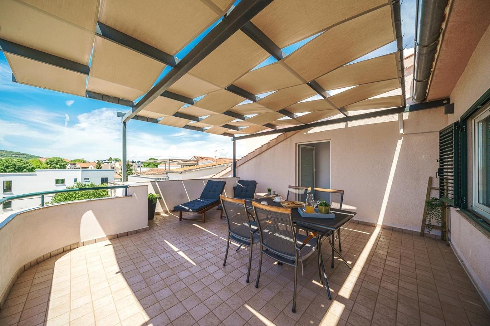 Family Petrov Apartments Vodice Habitación foto